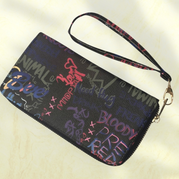 Graffiti Print Zip Around Wallet‎ Wristlet Vegan Leather NEW - Picture 1 of 7